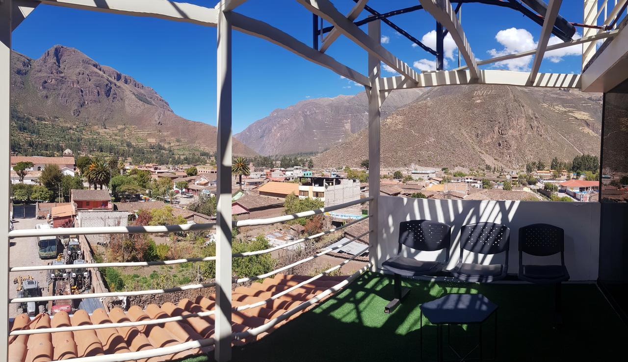 Hotel California Calca Exterior photo